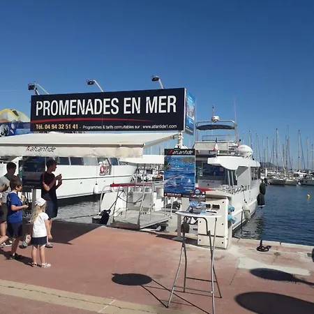 La Grande Maison Centre